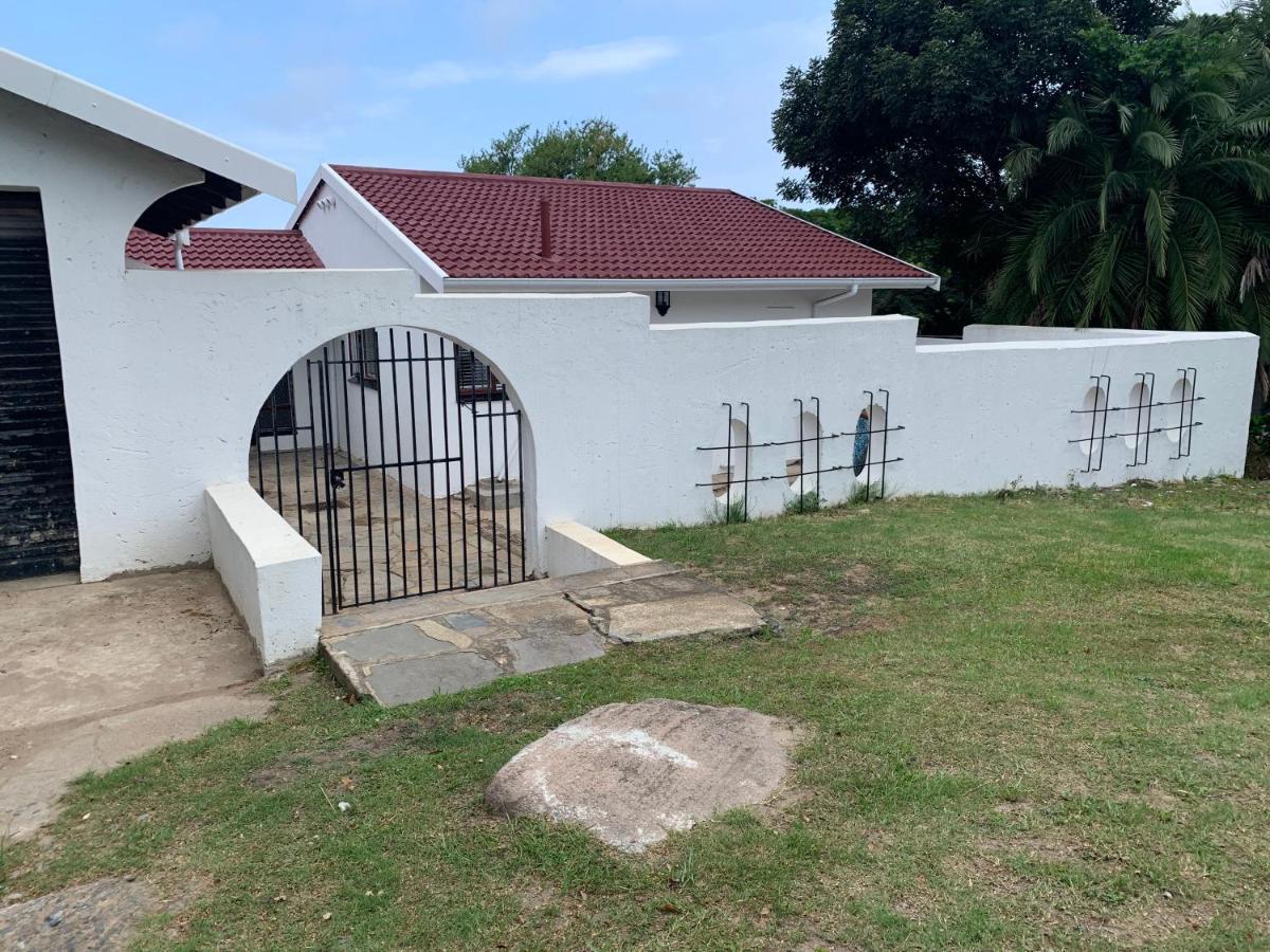 White House Lodge In Scotburgh Scottburgh Zewnętrze zdjęcie